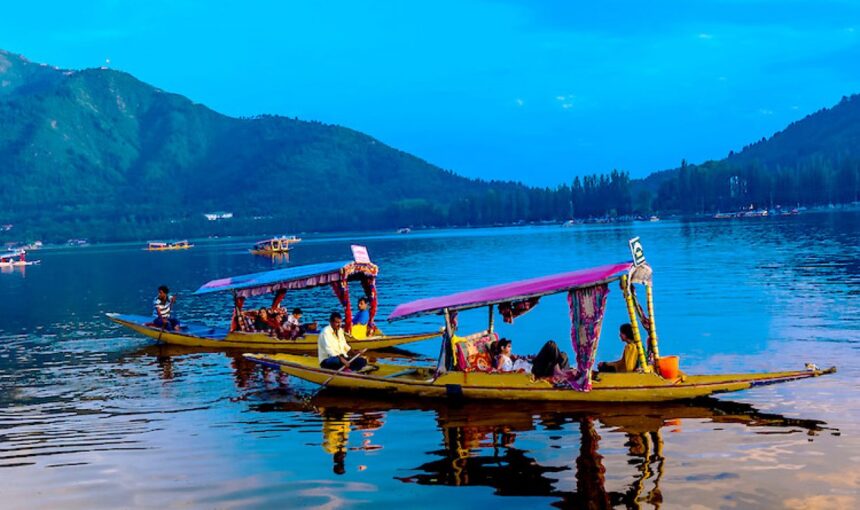 Top 7 Places to Visit in Kashmir for an Unforgettable Vacation